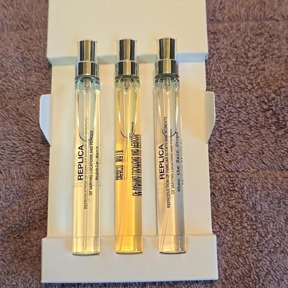 🆕️ REPLICA DISCOVERY SET - Picture 9 of 9